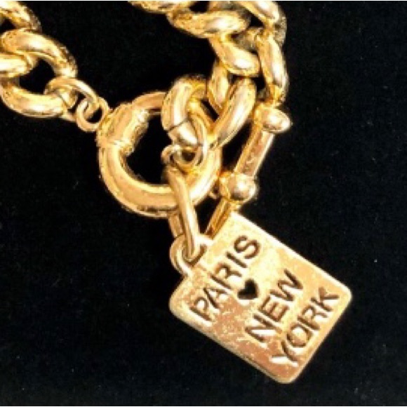 PARIS❤️NEW YORK chunky chain charm Gold Tone Linked Necklace size 9inch NEW - Picture 5 of 7